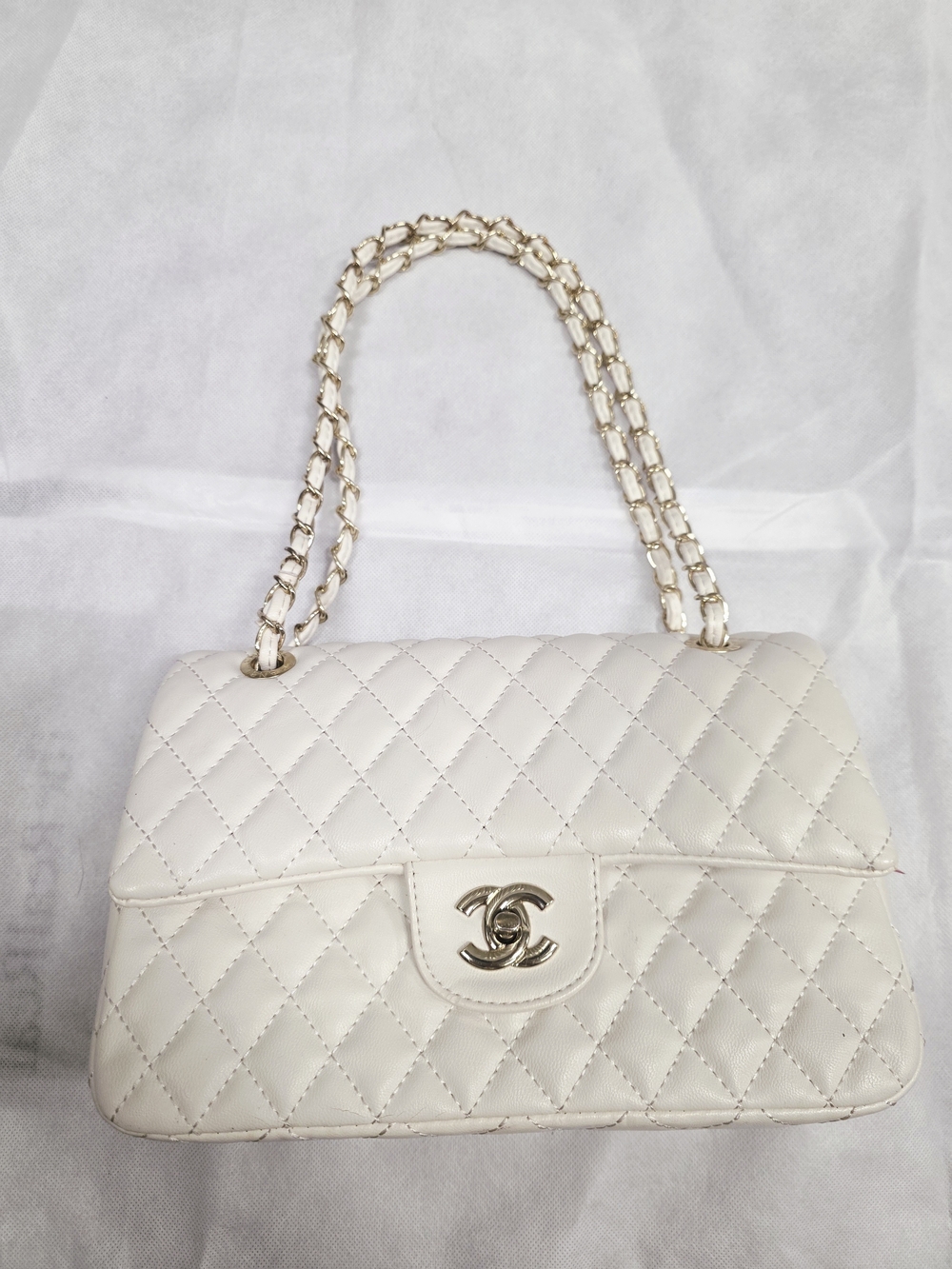White Quilted Designer Faux Caviar Leather Shoulder Bag with Gold Chain
